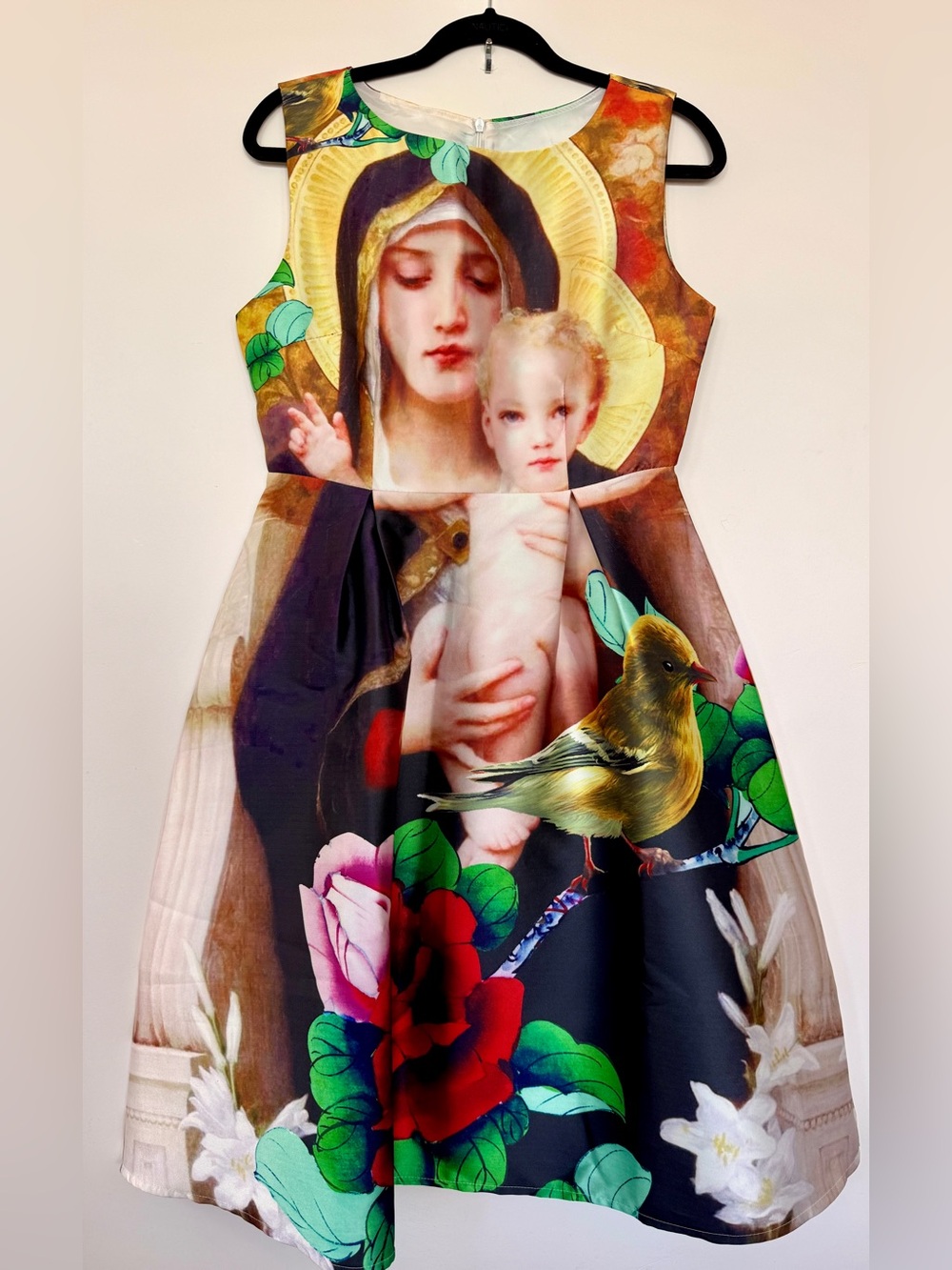 Graphic Floral Madonna Print Sleeveless Dress